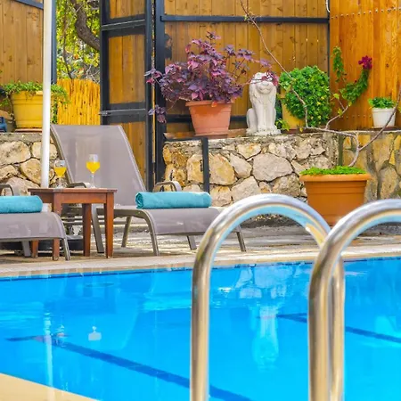 Sahin -1-3 Bedroom-sleep 6 People- Sahin 2-1 Bedroom Sleep 2 People * Kaş