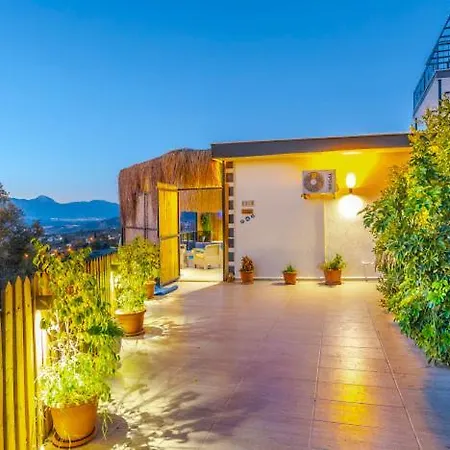 Villa Sahin -1-3 Bedroom-sleep 6 People- Sahin 2-1 Bedroom Sleep 2 People *